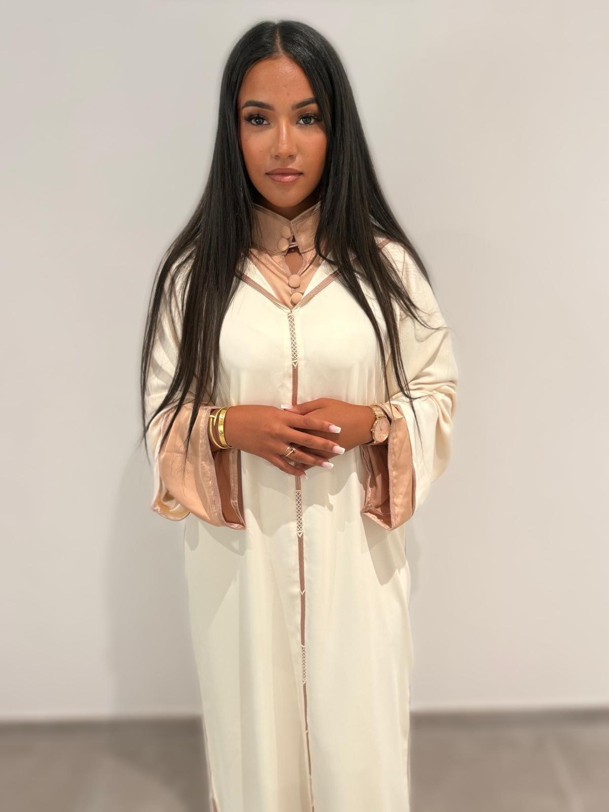 Jelaba écrue & robe style japon en satin