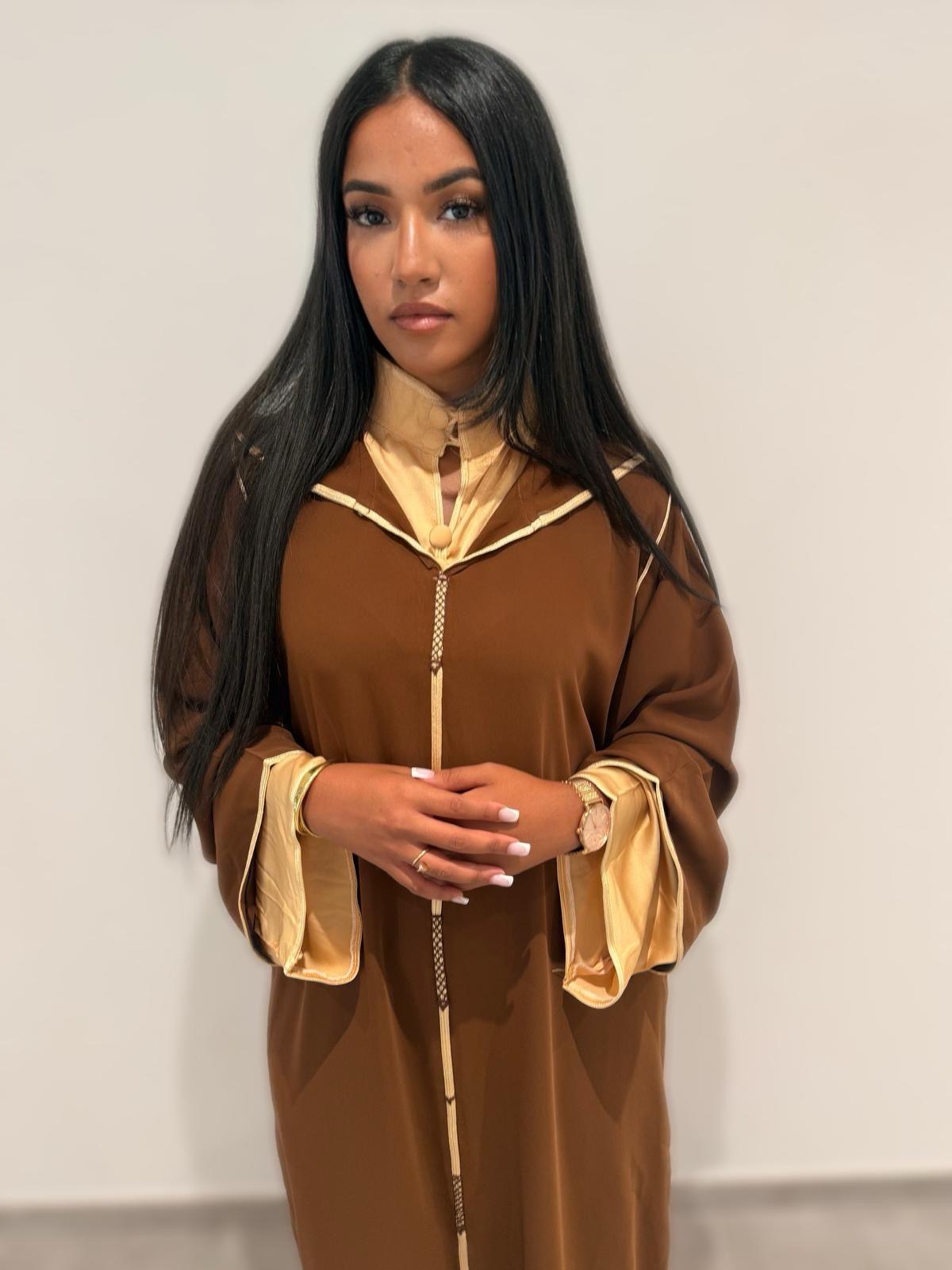 Jelaba marron & robe style japon en satin