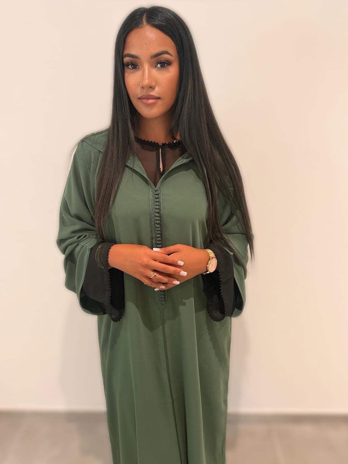 Jelaba verte & robe en mousseline noire